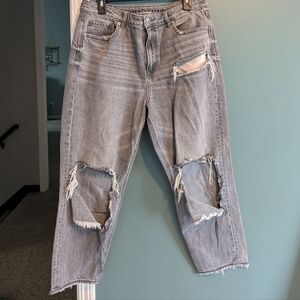 American Eagle Distressed Gray Women's Jeans Size 14 Short